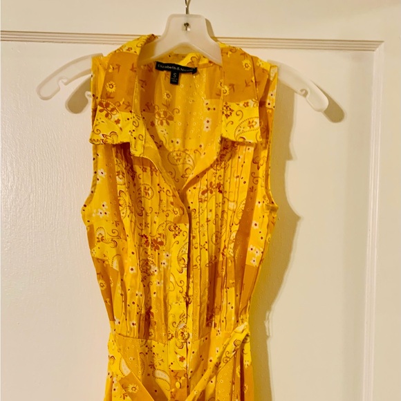 Summer light yellow 👗***New*** - Picture 2 of 3